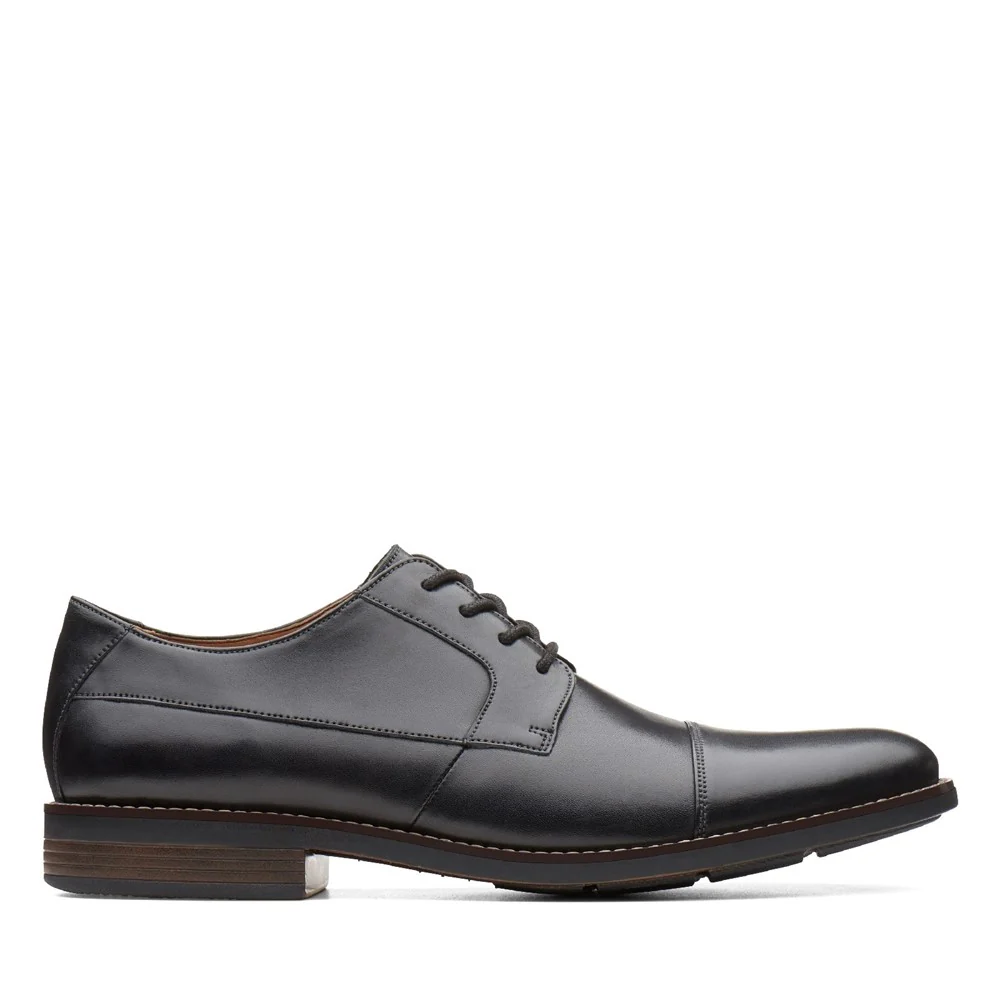 Clarks Becken Cap Lace Up Shoe - Image 3