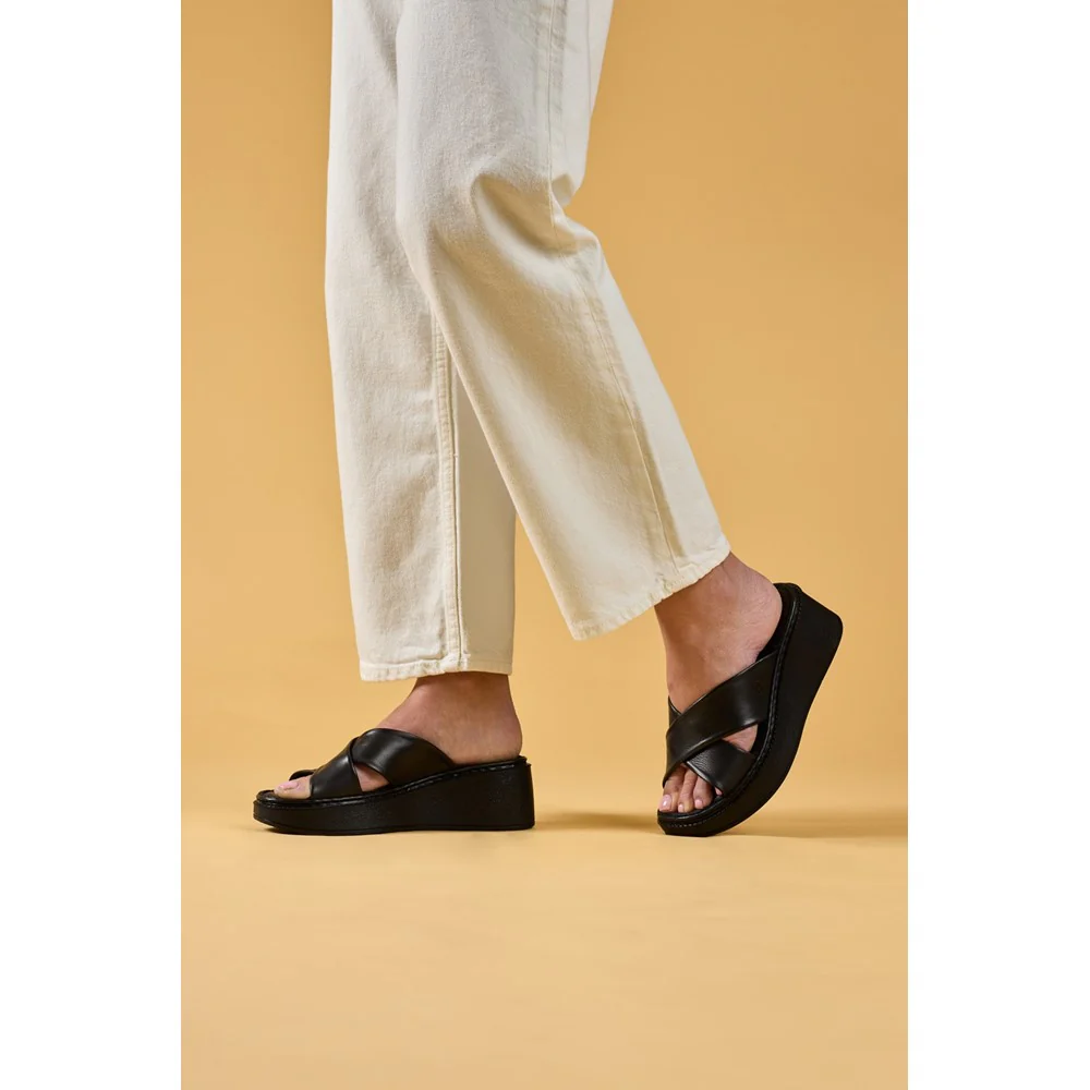 Hush Puppies Bobbi Wedge Sandal - Image 7