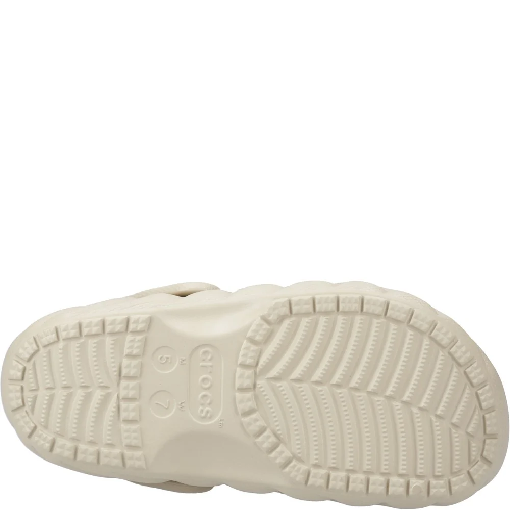 Crocs Unisex Classic Lined Overpuff Clog - Image 3