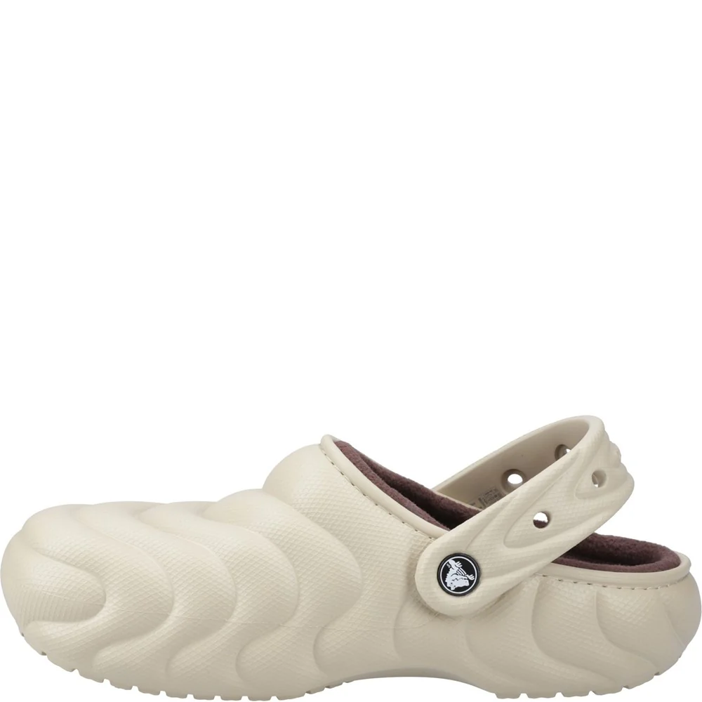 Crocs Unisex Classic Lined Overpuff Clog - Image 4