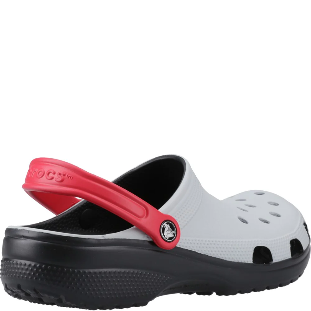 Crocs Unisex Classic Retro Sport Clog - Image 2
