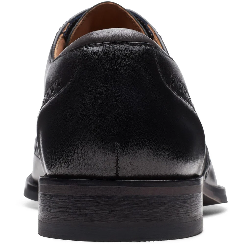 Clarks CraftArloLimit Shoes - Image 2