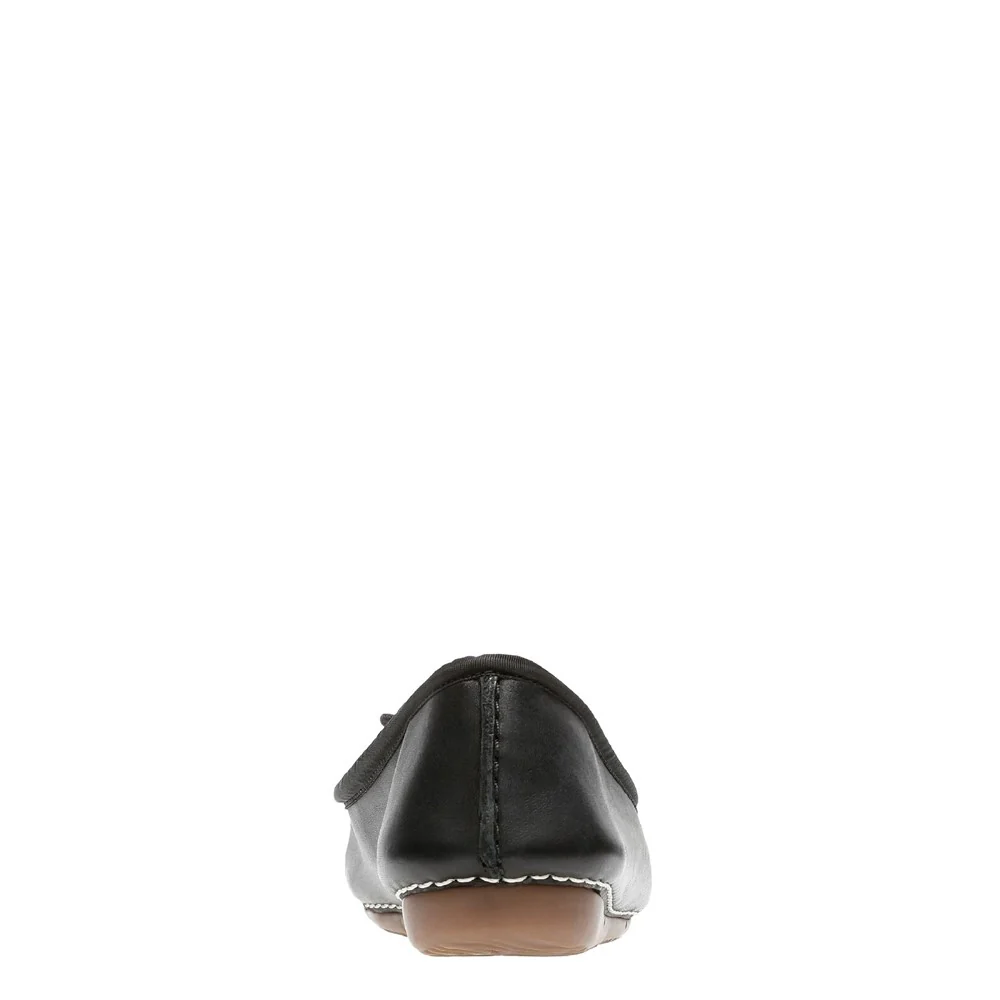 Clarks Freckle Ice Slip On Shoe - Image 5