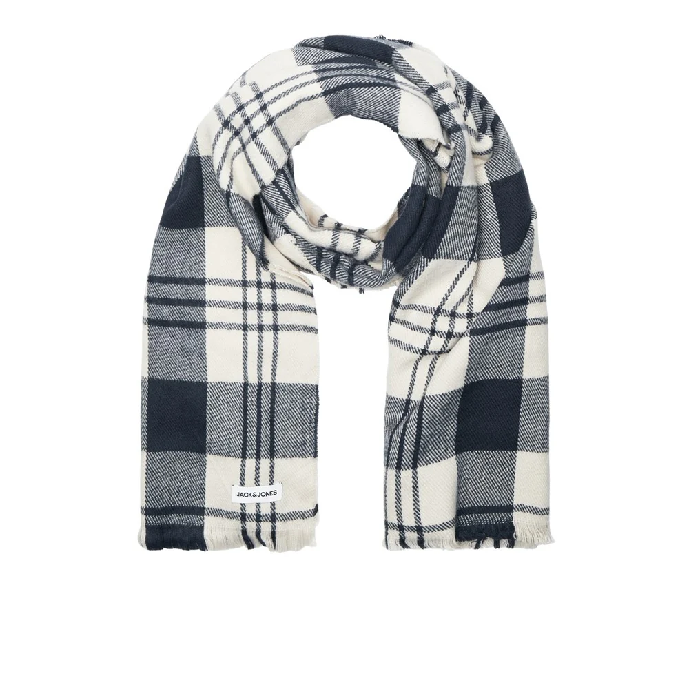 Jack & Jones Frost DNA Beanie and Scarf Giftbox - Image 2