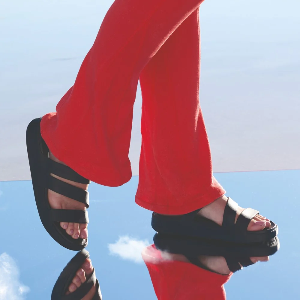 Crocs Getaway Strappy Mule - Image 7
