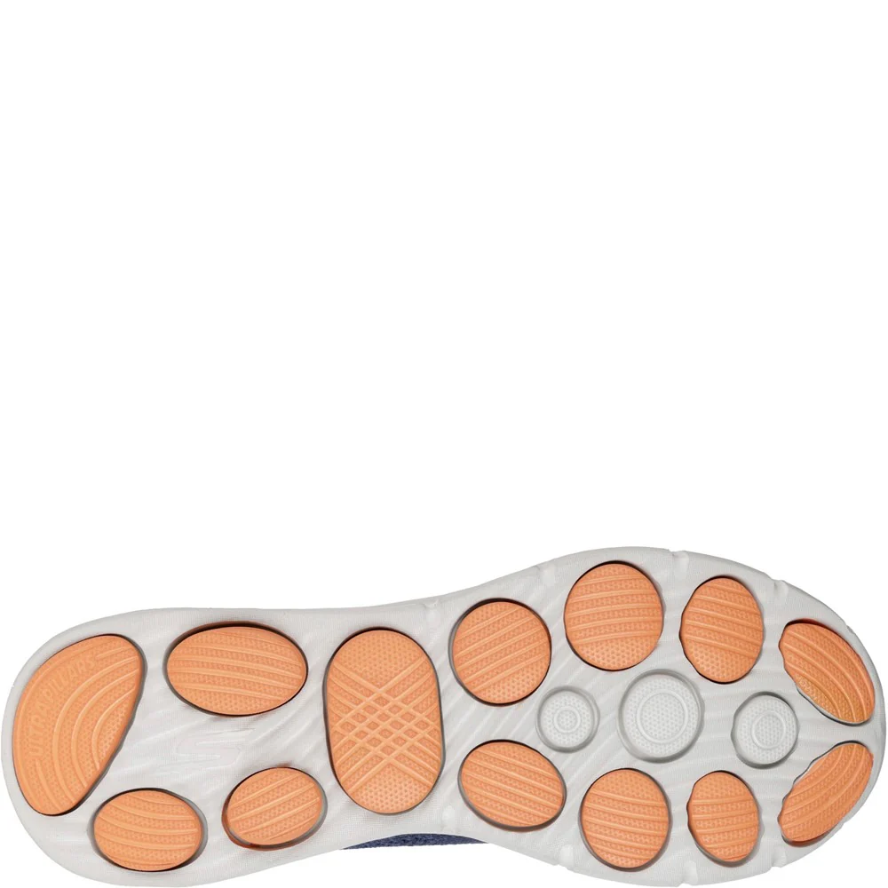 Skechers Go Walk 8 Pelayo Trainers - Image 2