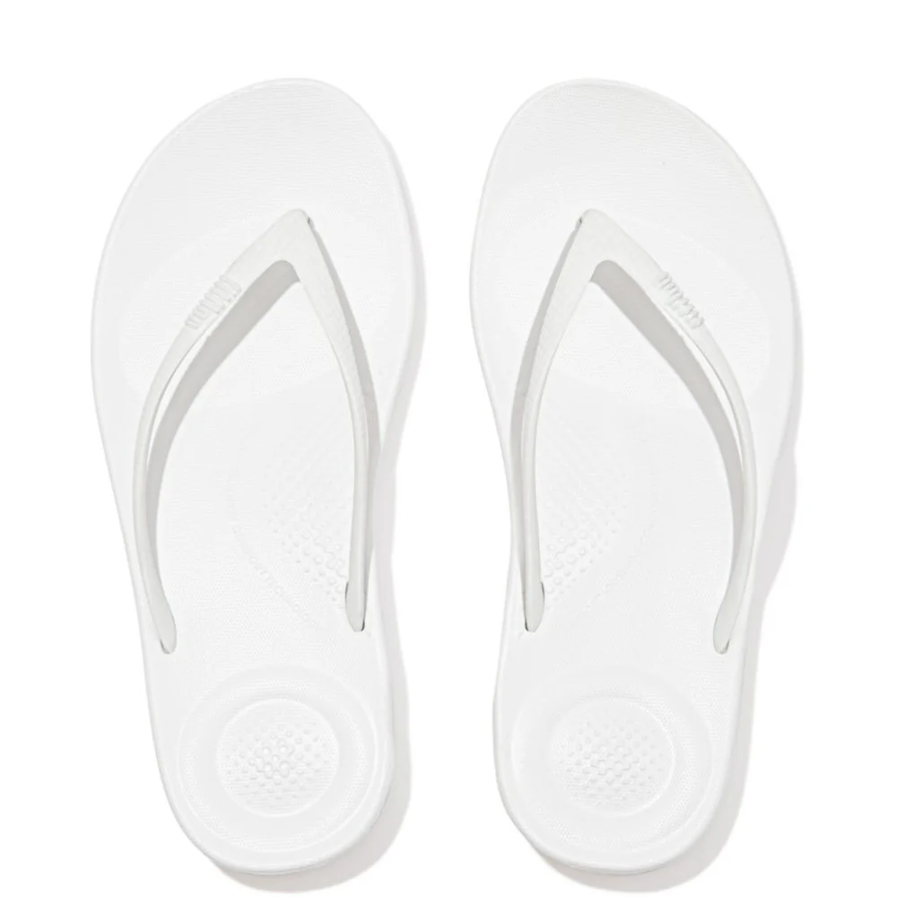 Fitflop iQushion Ergonomic Flip Flops - Image 4