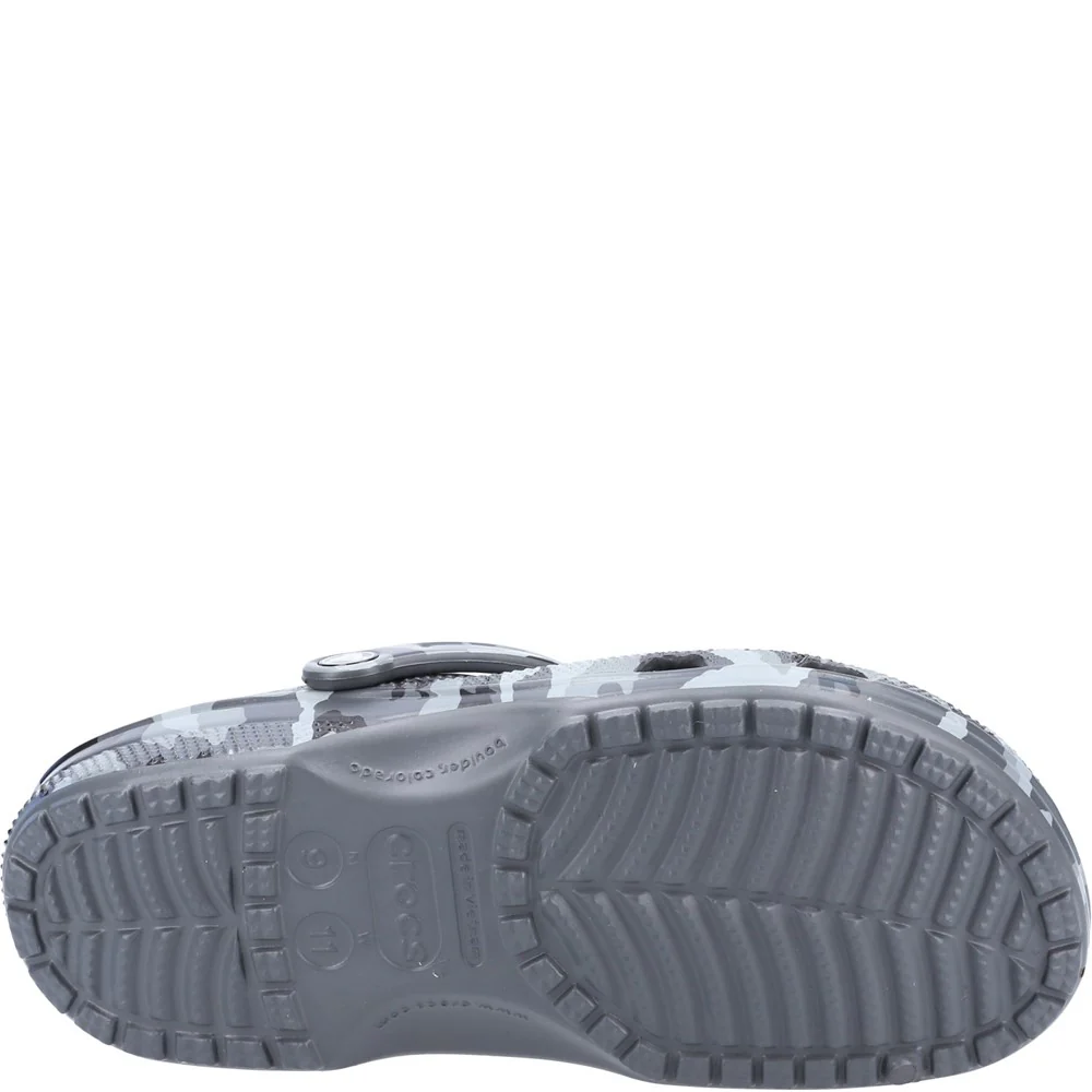 Crocs Unisex Seasonal Camo Sandals - Image 3