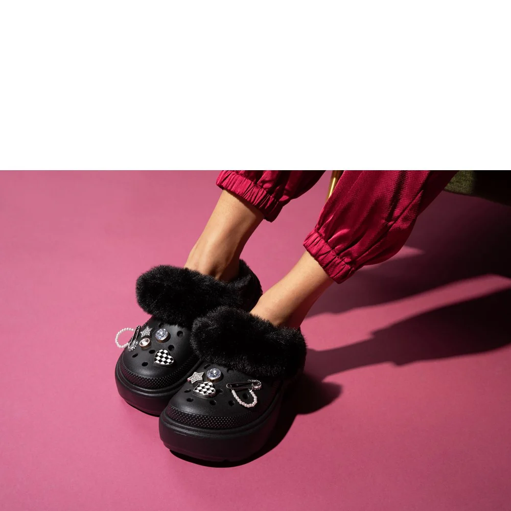 Crocs Unisex Stomp Lined Clog - Image 8