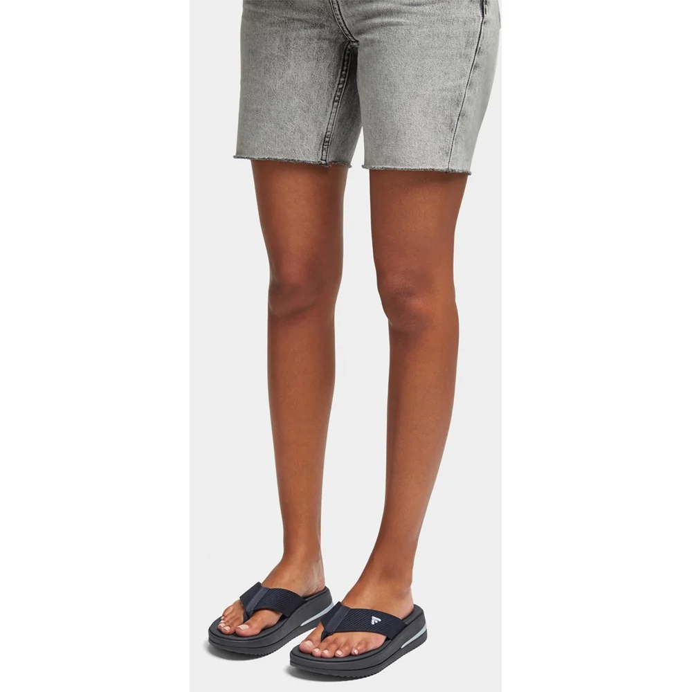 Fitflop Surff Two-tone Toe Post Sandals - Image 8