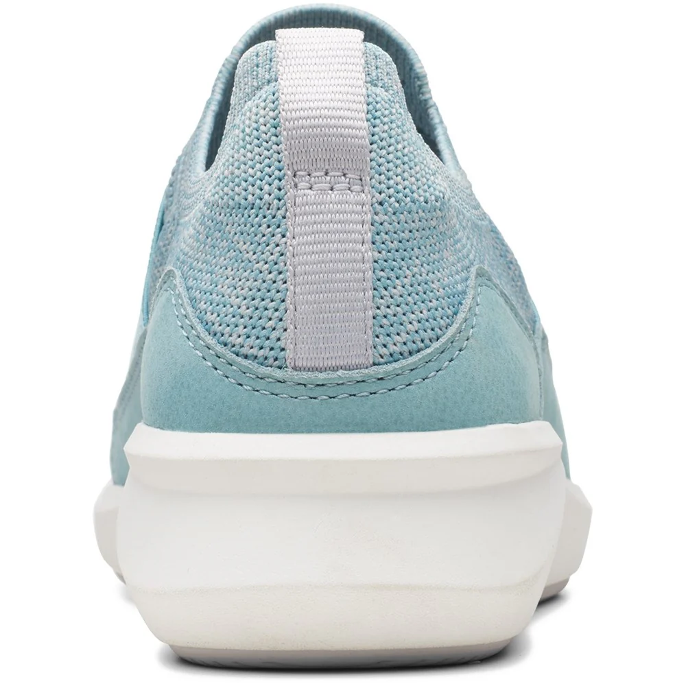 Clarks Un Rio Knit  Shoes - Image 2